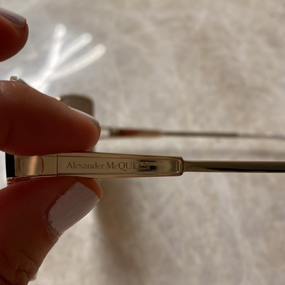 ALEXANDER MCQUEEN WOMENS SUNGLASSES GOLD AND BROWN! Worn once, made in Italy! - Picture 6 of 14